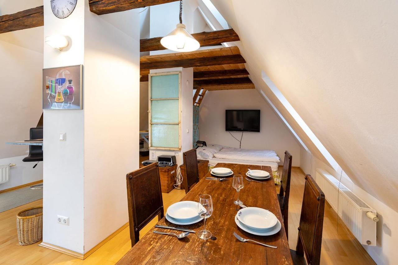 Pharmacy-Loft Apartment Graz Exterior foto